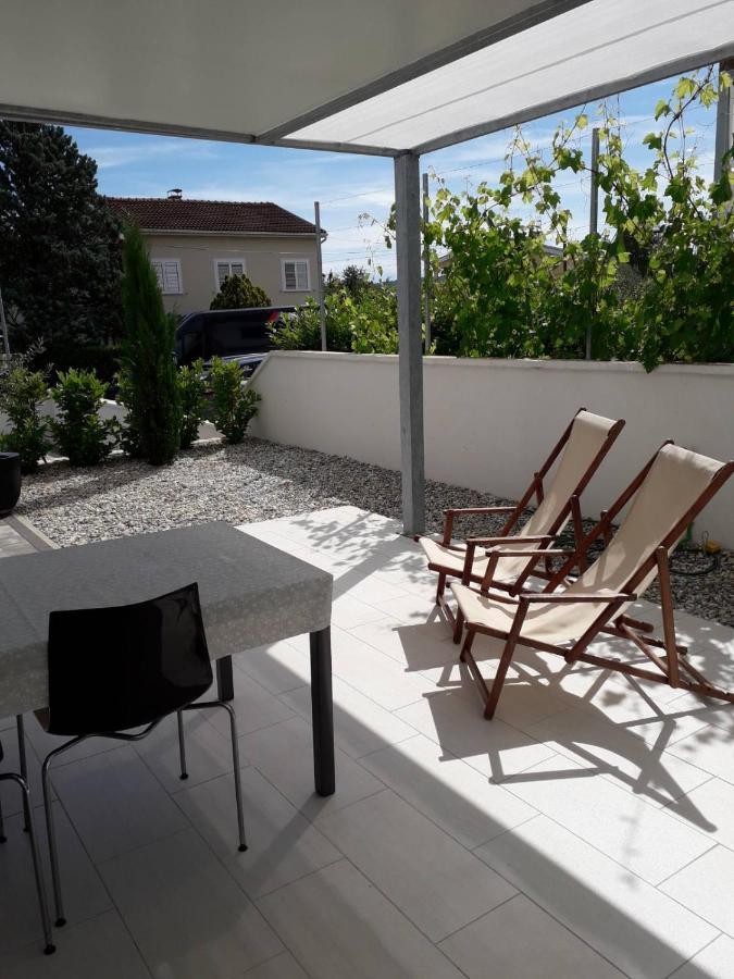 Apartment White Vantacići Exterior foto