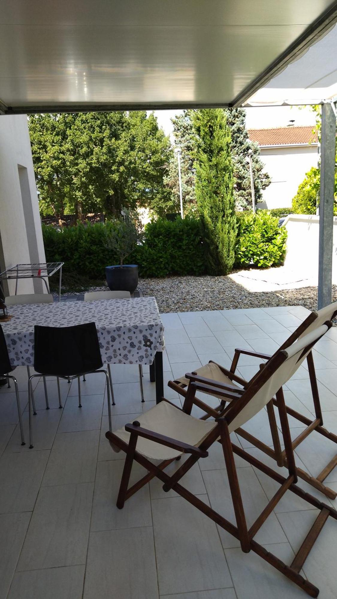 Apartment White Vantacići Exterior foto